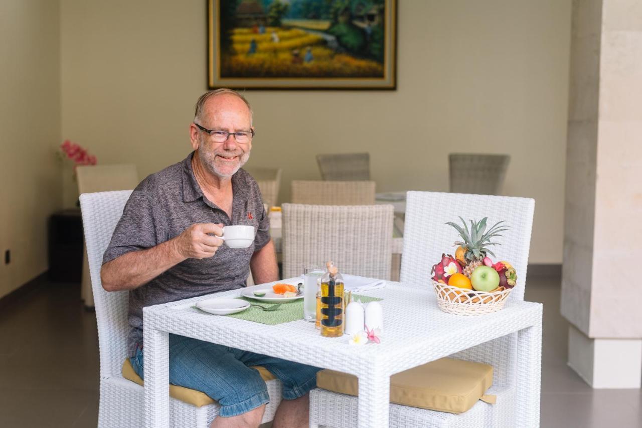 Kubu Benoa Guest House Нуса-Дуа Экстерьер фото