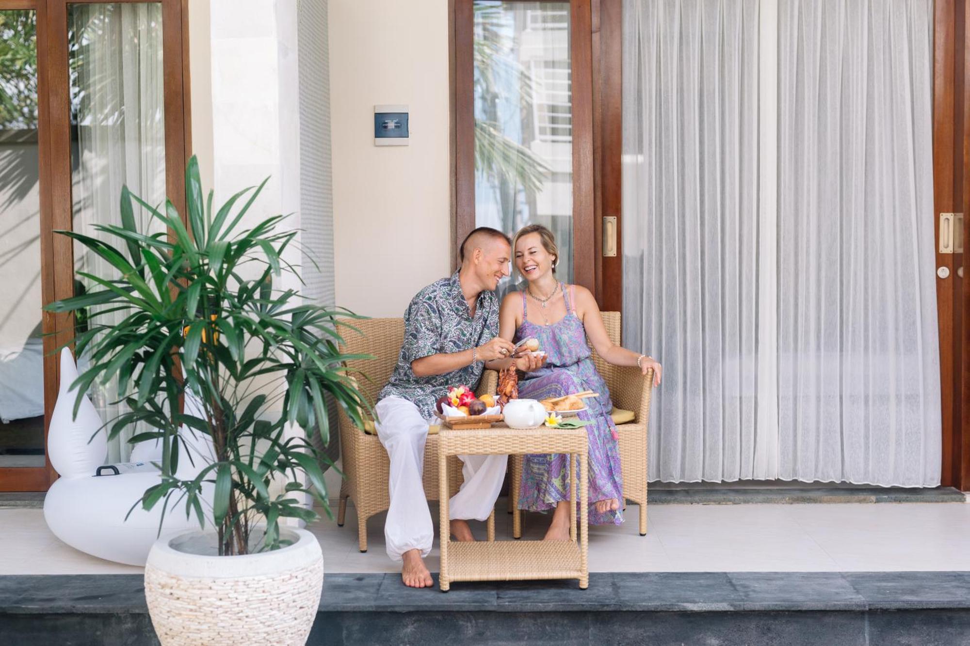 Kubu Benoa Guest House Нуса-Дуа Экстерьер фото